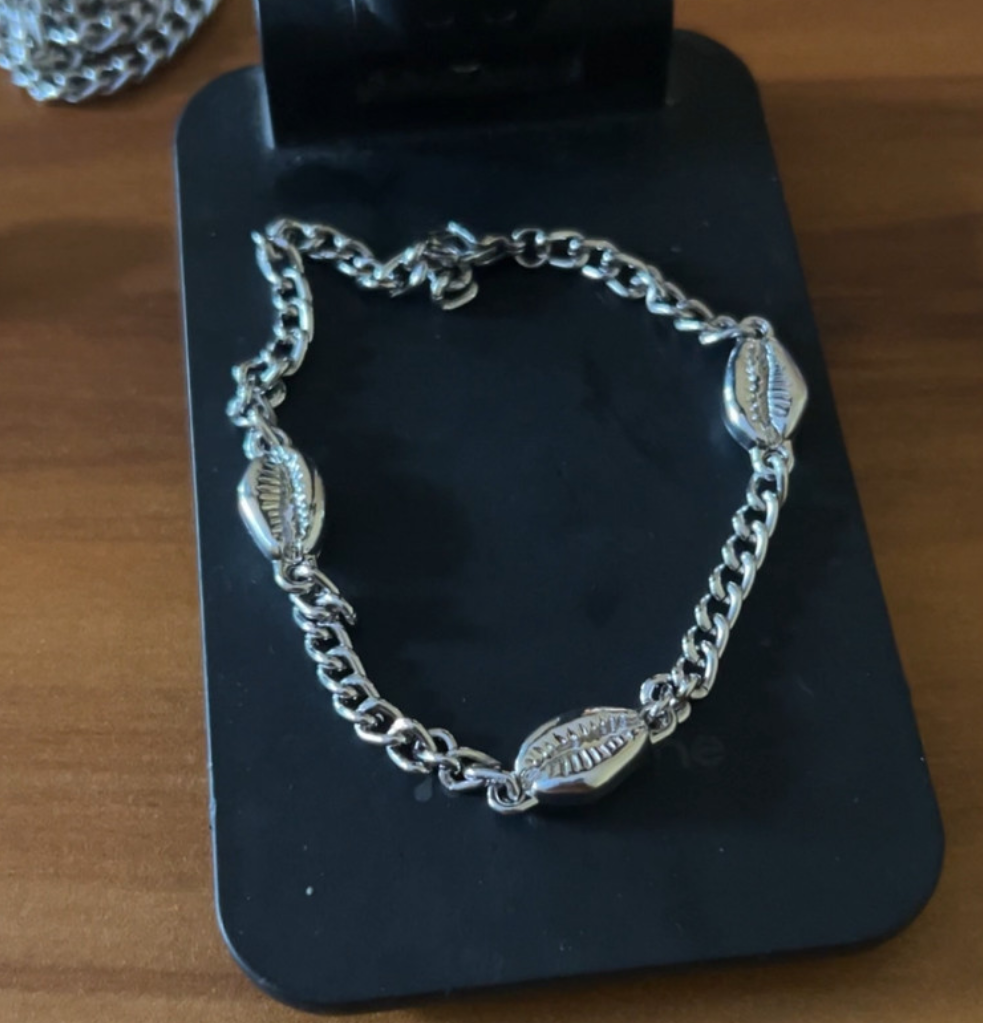 silver shell gothic bracelet