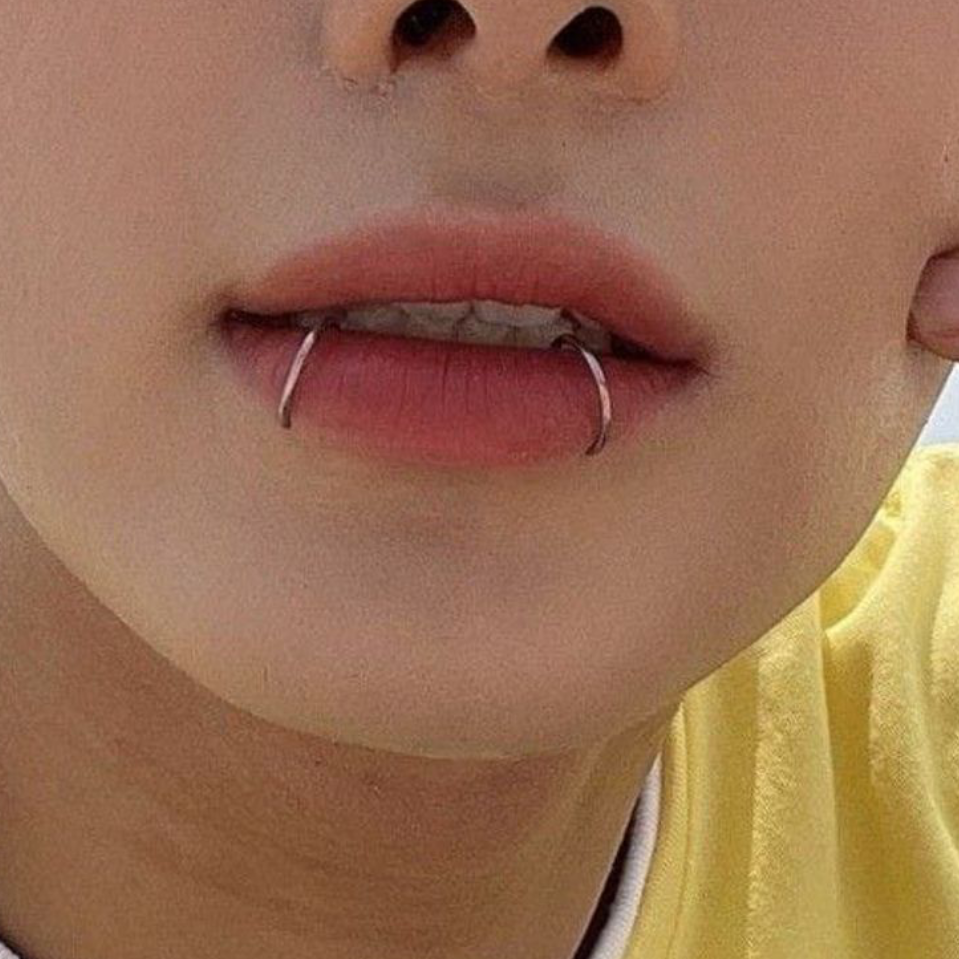 non pierced lip piercing