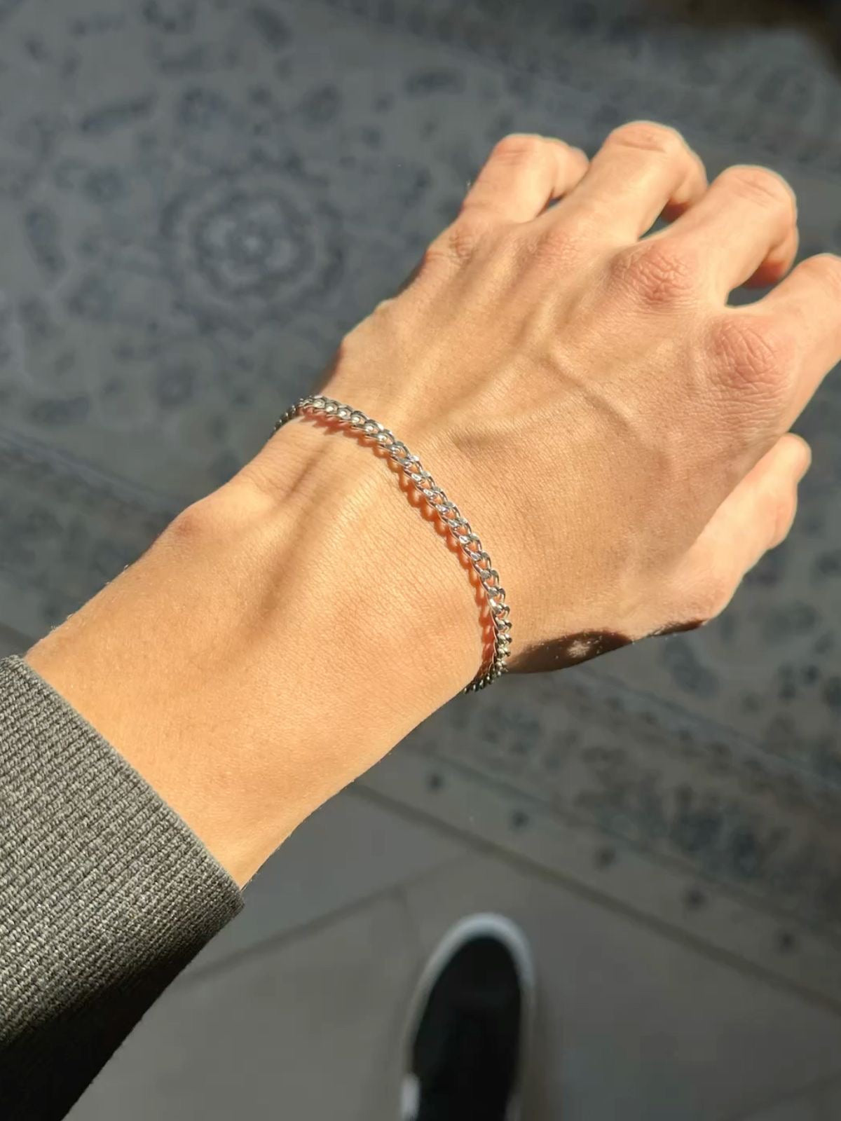 Curb bracelet