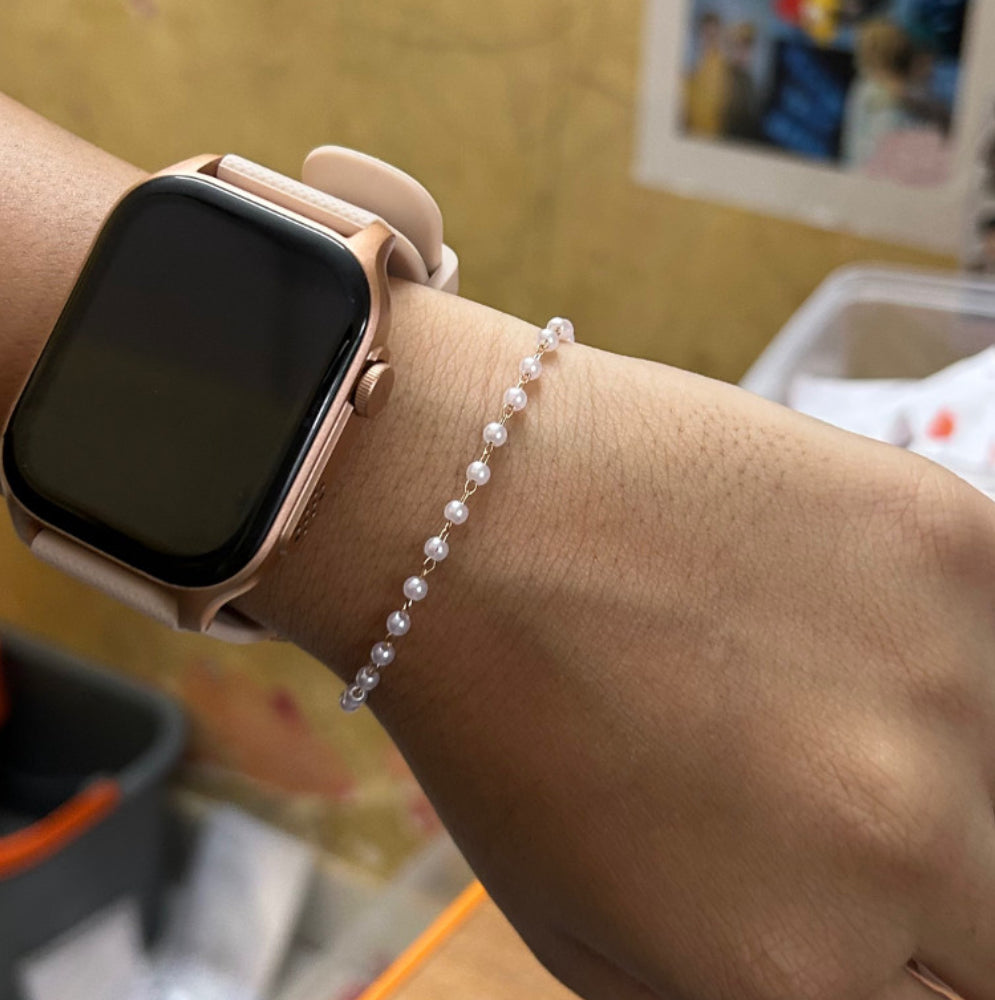 Perl chain bracelet for layering