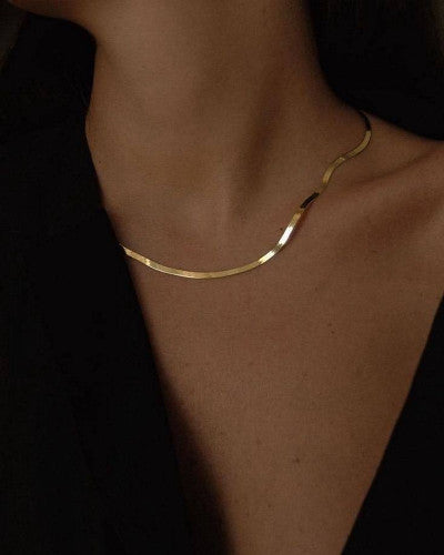 snake chain necklace 18 k pleated ( PRICE DROPPED )