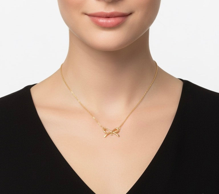 Bow necklace